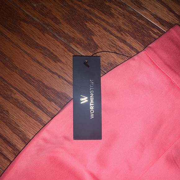 Coral Skirt - Picture 3 of 4